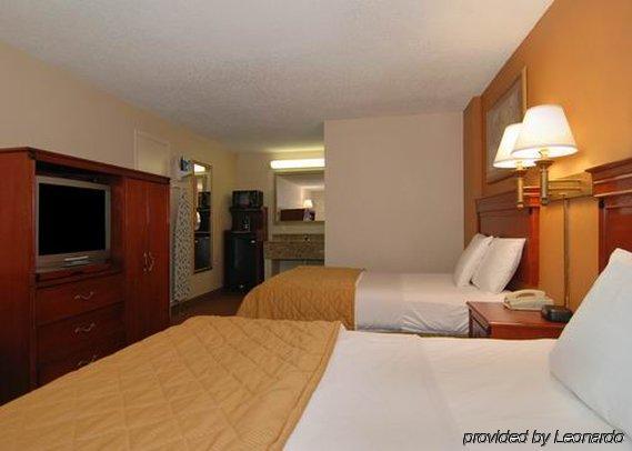 Econo Lodge Downtown Луїсвілл Номер фото