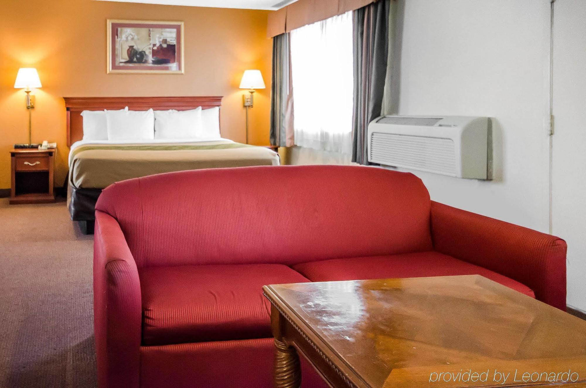 Econo Lodge Downtown Луїсвілл Екстер'єр фото