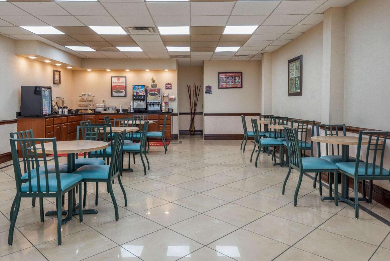 Econo Lodge Downtown Луїсвілл Екстер'єр фото