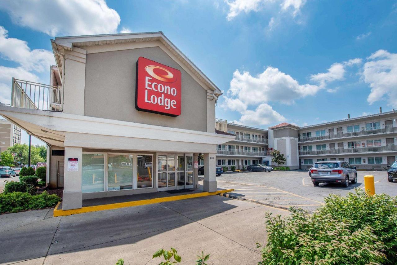 Econo Lodge Downtown Луїсвілл Екстер'єр фото